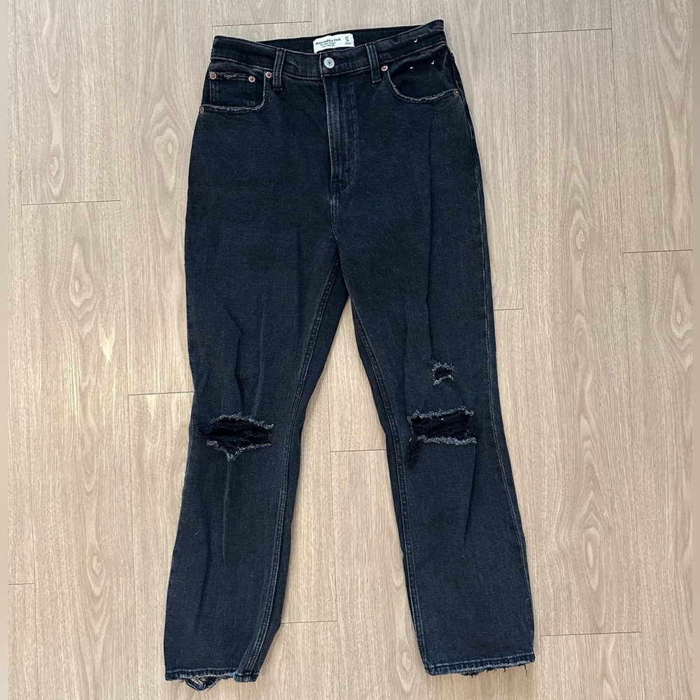 Abercrombie & Fitch Ultra High Rise Jeans